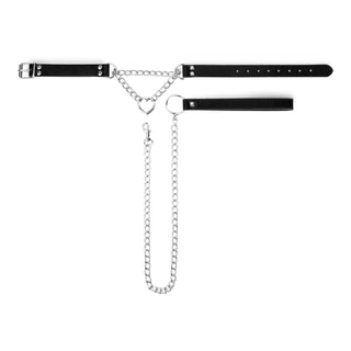 Elegant BDSM Halsband med Hjärtformad Ring